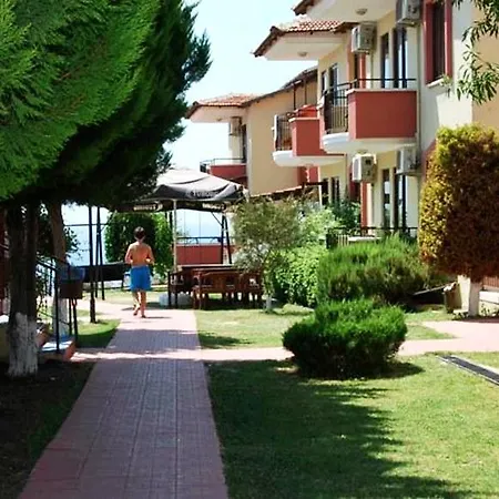 Club Prestige Hotel 4*