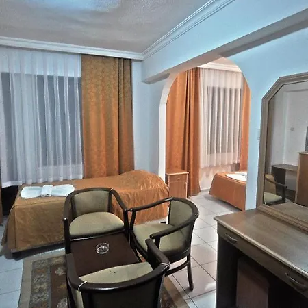 Club Prestige Otel