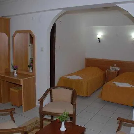 Club Prestige Otel 4*