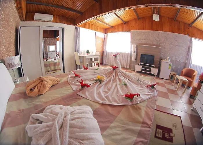 Club Prestige Tatil Evi Kuşadası